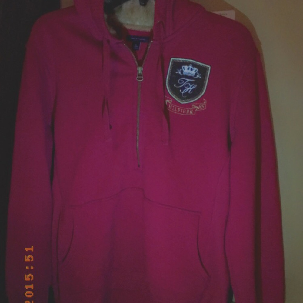 Tommy Hilfiger half zip